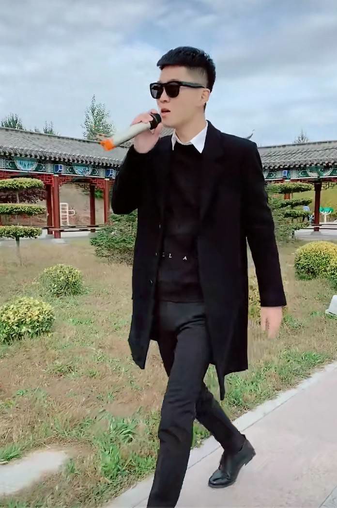 今晚不直播了给大家排单呢明晚直播间见, @92刘