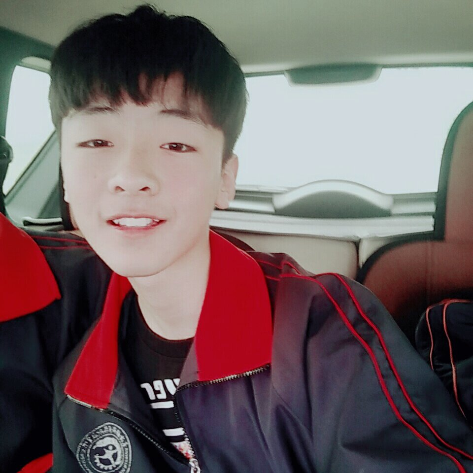 如果累了 我们就回到第一天见面的时候吧 - 小康康·biu~的快手